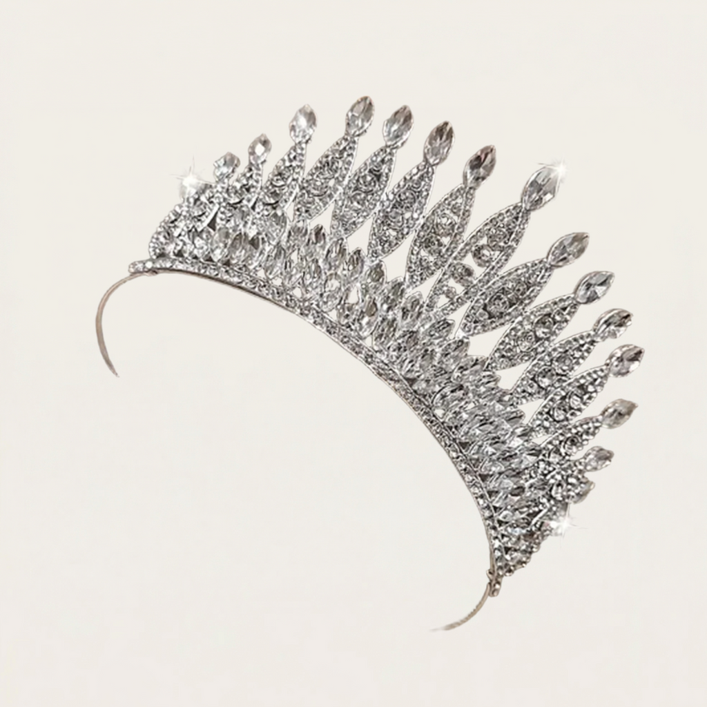 1 Silver Crown Headband With A High-End Feel, Suitable For Daily Use As A Hair Accessory